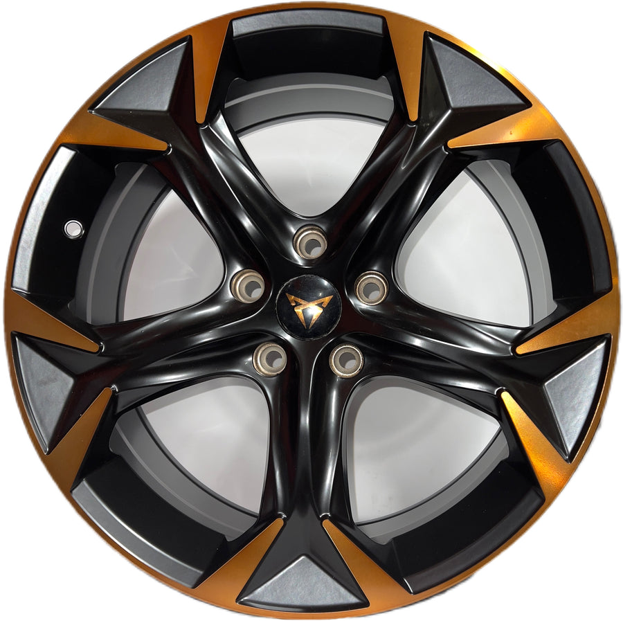 18" Cupra Black & Bronze alloy wheel