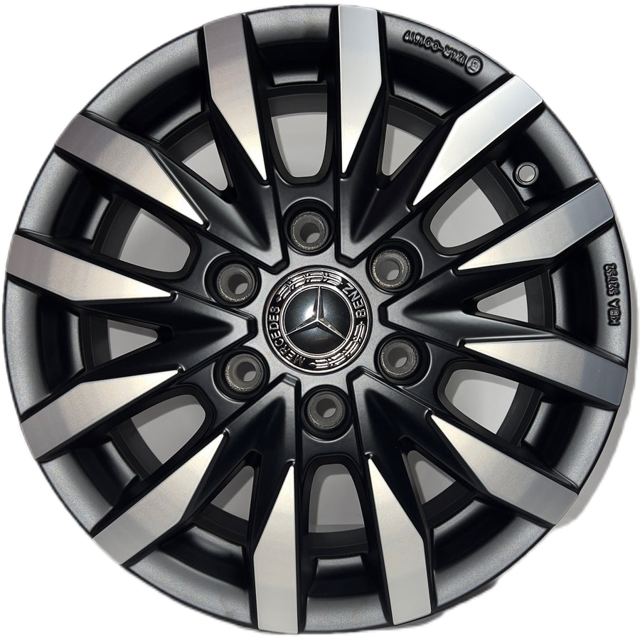 6.5x16 Borbet CW6 alloy wheel