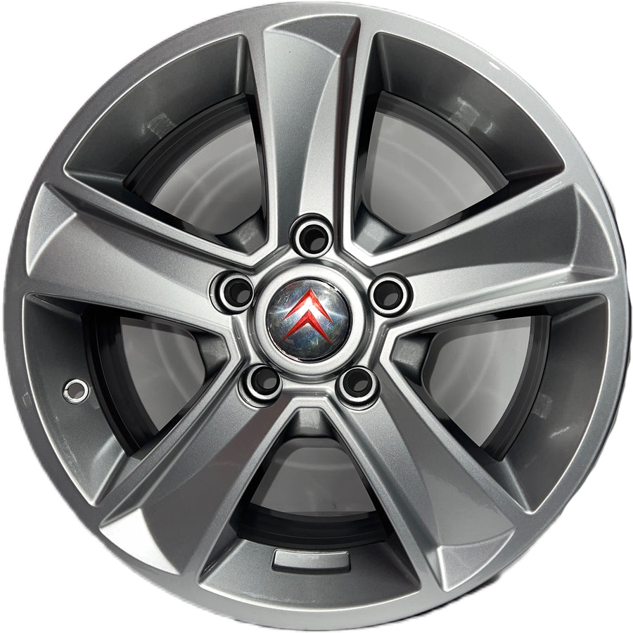 7x16 Arcasting Mammut 5 Citroen Silver alloy wheel
